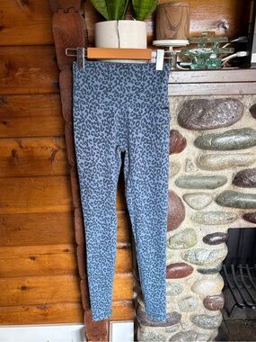 ECHT Textured Leopard High Rise Athleisure Leggings Size Small